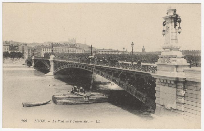 Lyon-Le pont de l'Université : carte postale NB (vers 1910, cote : 4FI/3022)