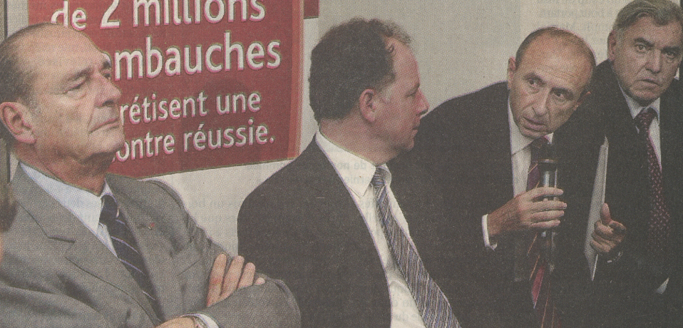 Gérard Collomb reçoit le président de la République Jacques Chirac en octobre 2005 - Le progrès du 26 décembre 2005 - 3C336 _ Copie à usage privée