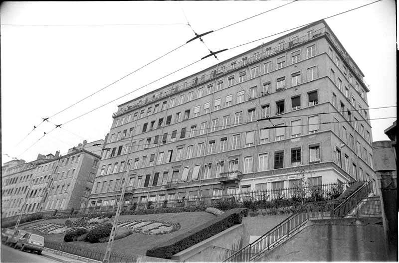 Maison Brunet, place Rouville - Laurent Amieux