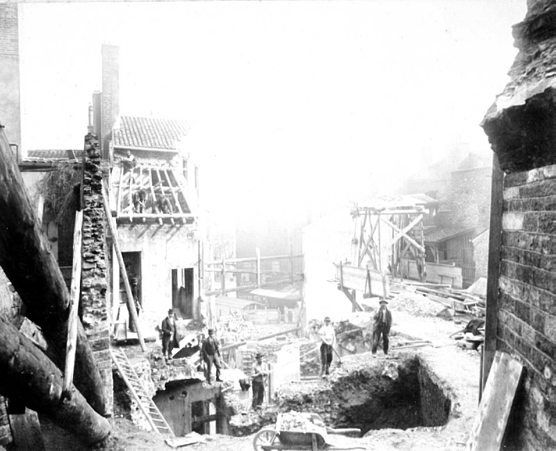 Funiculaires Saint-Jean-Saint-Just et Saint-Jean-Fourvière : photo négative NB sur plaque de verre (s. d., cote : 38PH/43/155)