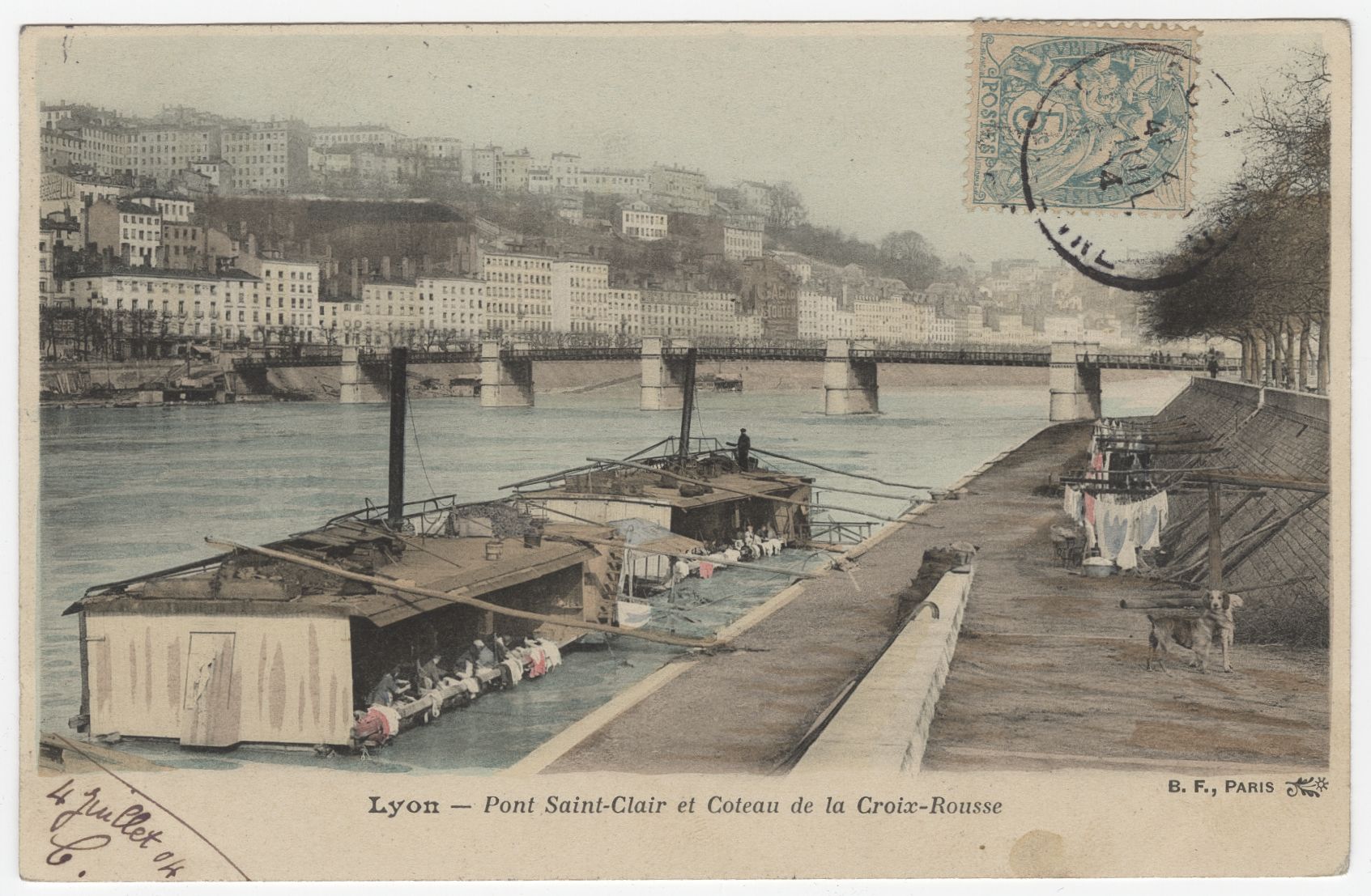 Lyon - Pont Saint-Clair et coteau de la Croix-Rousse, lavoirs : carte postale colorisée (vers 1904, cote : 4FI/3386)