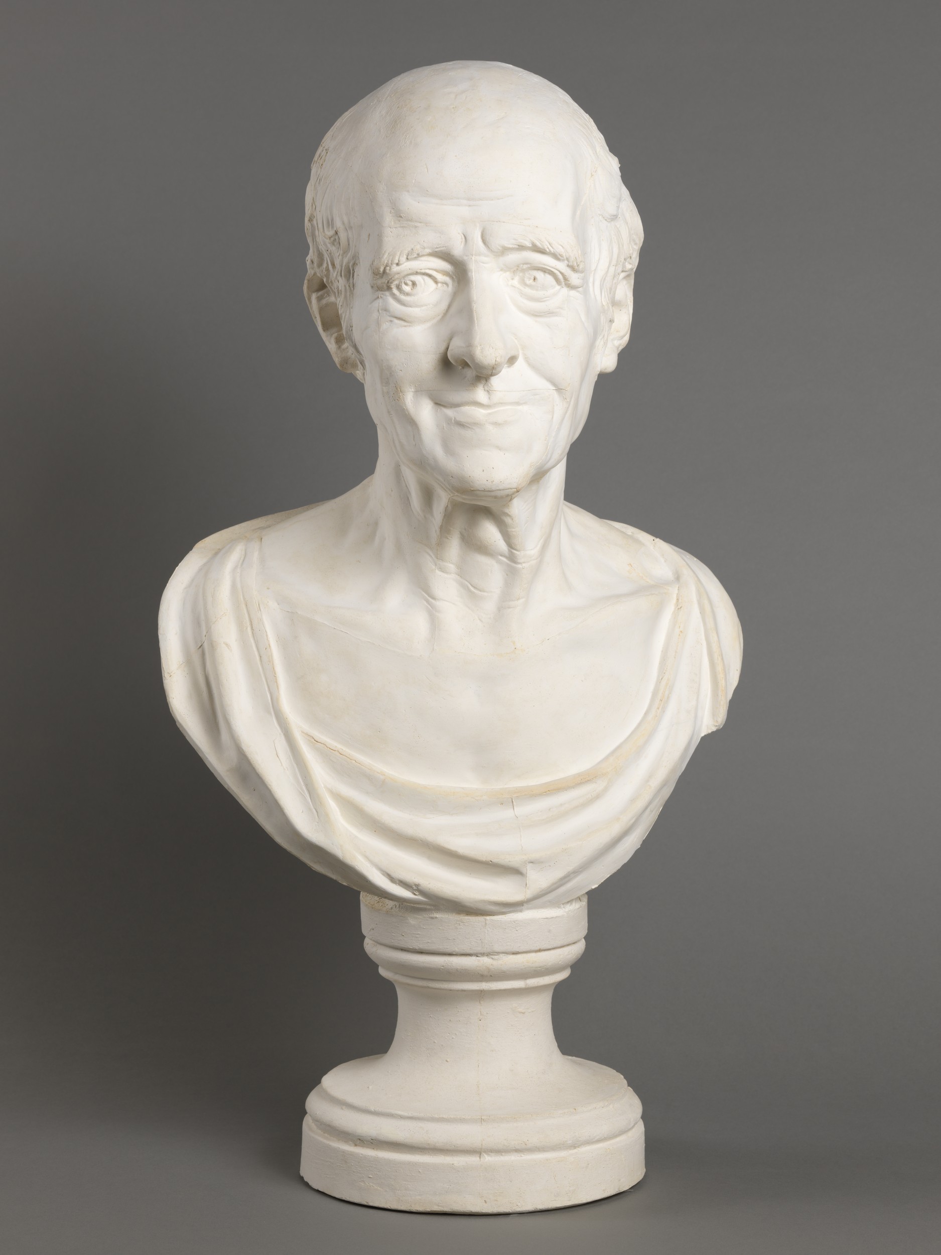 Voltaire : buste en plâtre de Pigalle (1770, coll. Académie SBLA de Lyon)