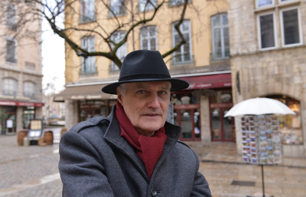 Portrait d'Yves Neyrolles par Chris Bens