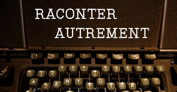 Une machine à écrire avec le titre tapé