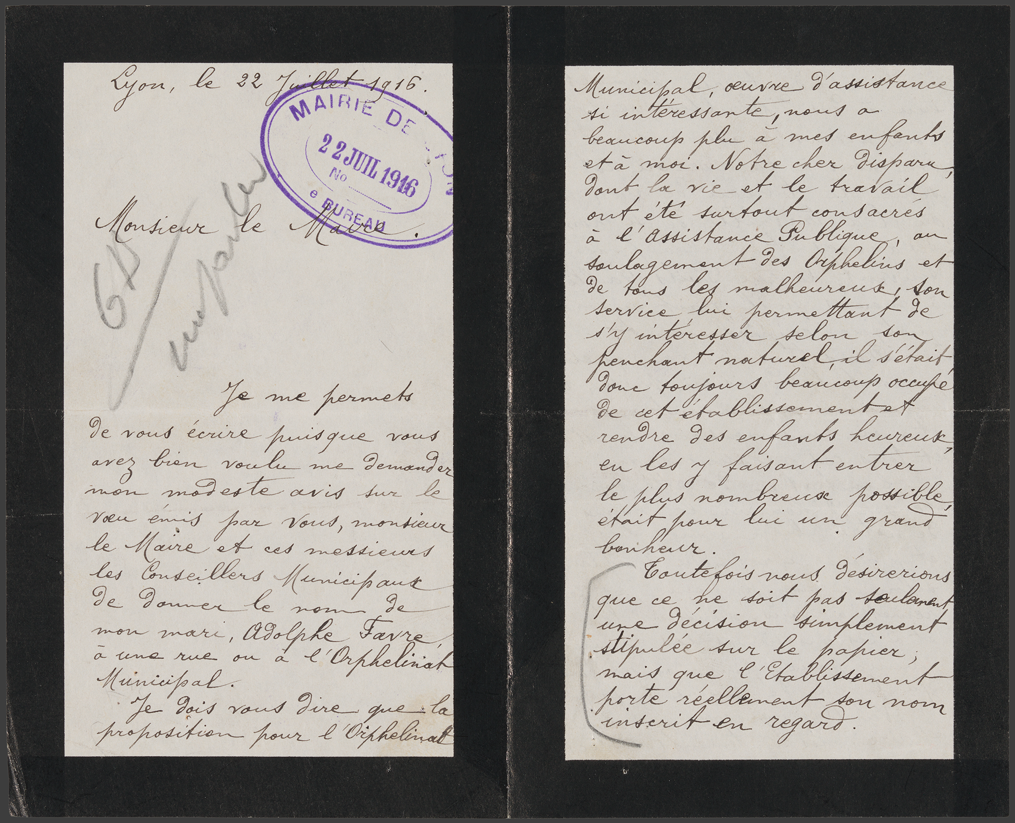 Courrier d'Antoinette Favre acceptant la proposition d'E. Herriot de dénommer l'orphelinat municipal du nom de son mari, 22 juillet 1916 - 524W/391
