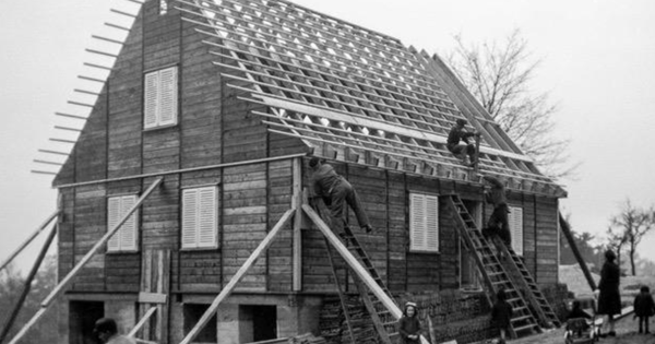 Construction d'une maison en bois