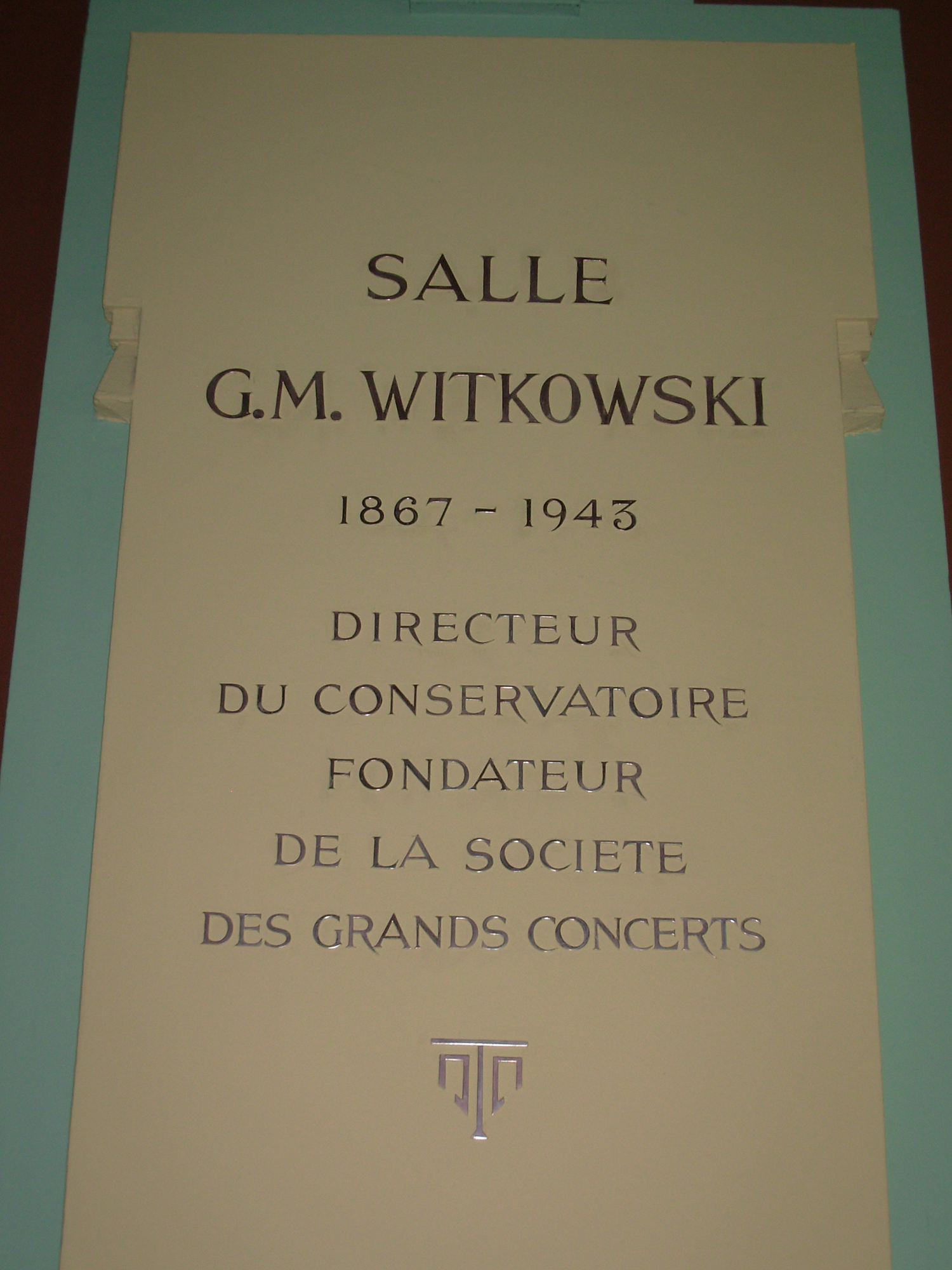 Plaque commémorative apposée au Palais de Bondy, cliché Tabey, mai 2010 - 80PH/26/198
