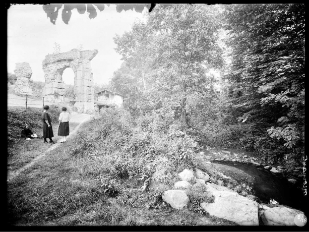 Aqueduc du Gier, Mornant vers 1920 - 38ph/1_162