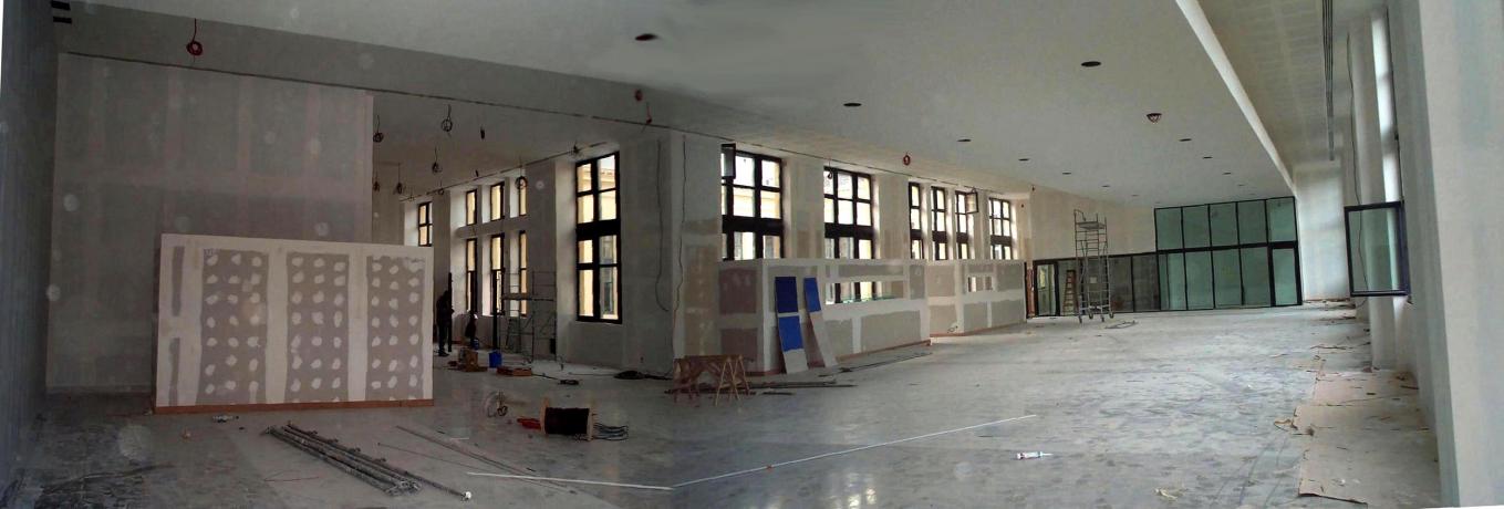 Le bâtiment en chantier : la future salle de lecture (décembre 2000)