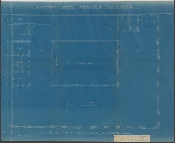 Hôtel des Postes, plan du 1er étage par Jean Clapot, architecte (1905, cote : 314W/237, dossier 11)