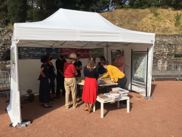 Animations proposées par les Archives municipales et le Service archéologie, amphithéâtre des trois Gaules, JEP 2020, photos Laurent Strippoli