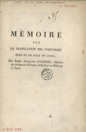 Mémoire sur la translation des cimetières hors de la Ville de Lyon par Jean-Jacques Coindre : couverture de la brochure ( vers 1792, cote : 1C/300883) 