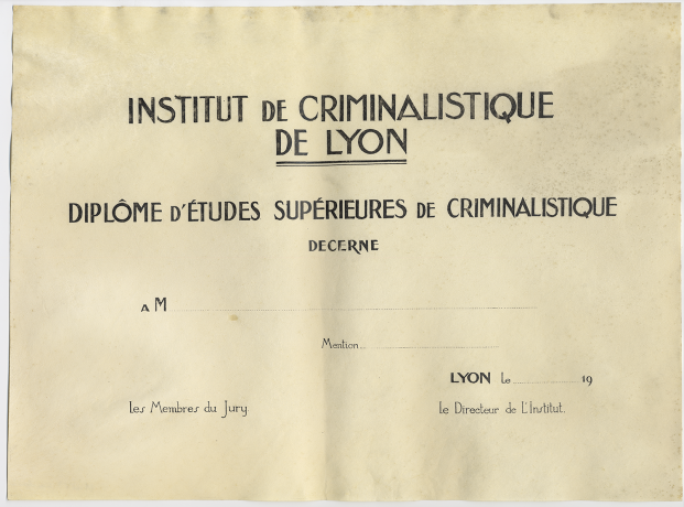 Diplôme de L'Institut de Criminalistique de Lyon, fondé par Edmond Locard - 31ii53