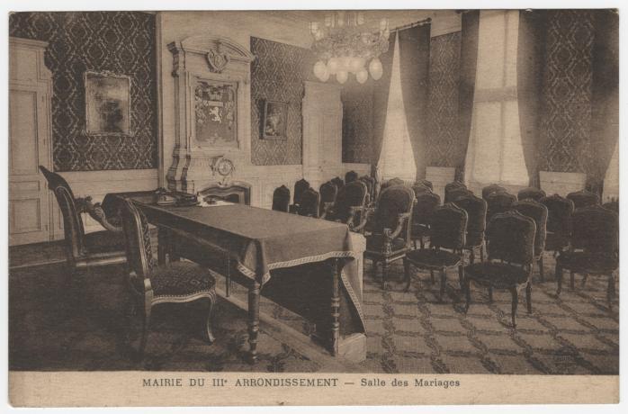Mairie du 3e arrondissement, salle des mariages : carte postale N&B (vers 1910, cote : 4FI/168)