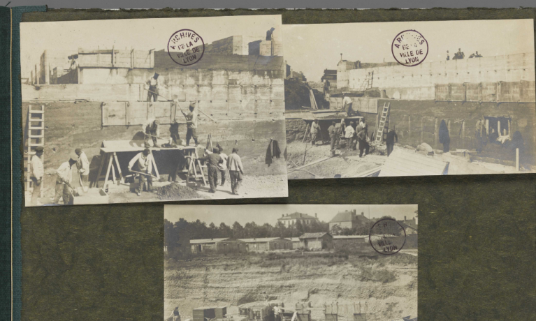 Hôpital Grange Blanche, construction avec l'aide des prisonniers allemands : tirages photographiques NB contrecollés (1914-1919, cote : 959WP/140))