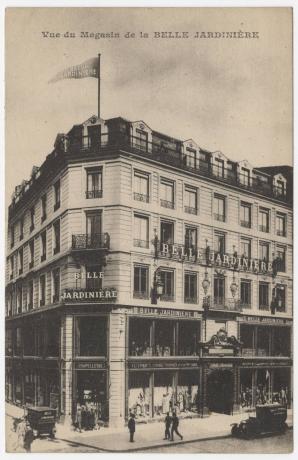 Vue du magasin de la Belle Jardinière : carte postale NB (vers 1910, cote : 4FI/1199)