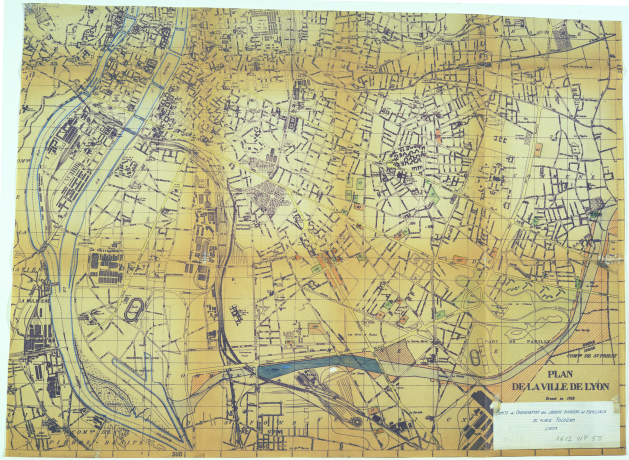 Emplacement des jardins ouvriers et familiaux à Lyon et dans les communes voisines /Comité de coordination des jardins ouvriers et familiaux, Ca 1958, 1 : 10000e,  tirage de 1958 avec annotations manuscrites et collage - 1612wp53