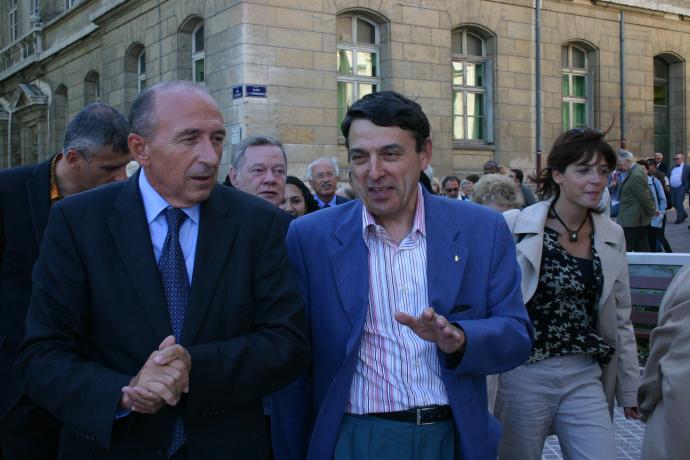 Inauguration par Gérard Collomb de la place Benoît-Crépu le 5 septembre 2007. - 80PH21_134 - Jean-Paul Tabey - Pas d'utilisation commerciale