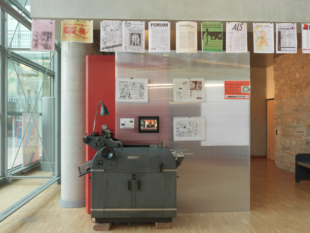 Scénographie de l'exposition "50 ans de presse alternative à Lyon et dans sa région" - Gilles Bernasconi