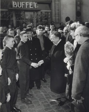 Reportage sur la visite de M. Spanel à Lyon en février 1957 - 2PH/14