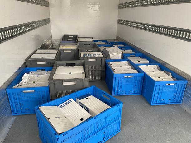 Caisses et boites d'archives